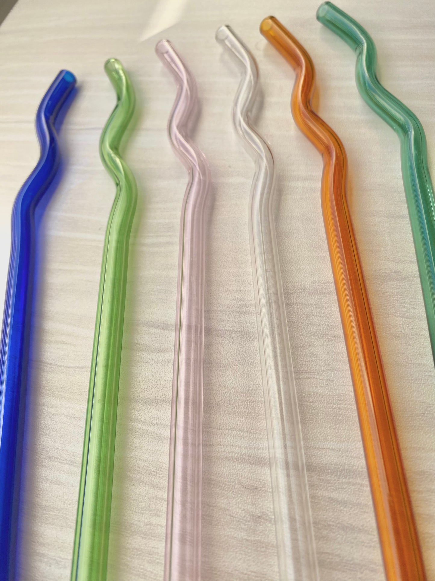 Squiggly Reusable Glass Drinking Straw